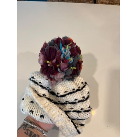 Nordstrom Hand-Knitted Striped Beanie With Colorful Pom-Pom - Picture 6 of 7